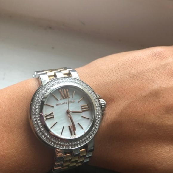 Michael Kors Studded Watch - Picture 5 of 5